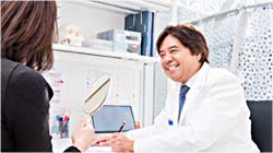 手術翌日に検診を行います