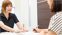 施術量の説明や注入量の決定